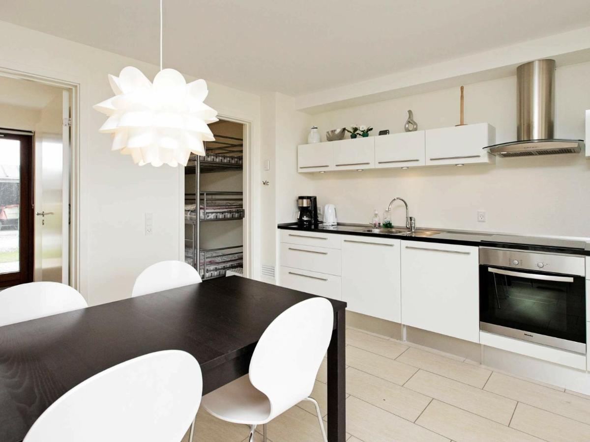 4 Person Holiday Home In Bogense Εξωτερικό φωτογραφία